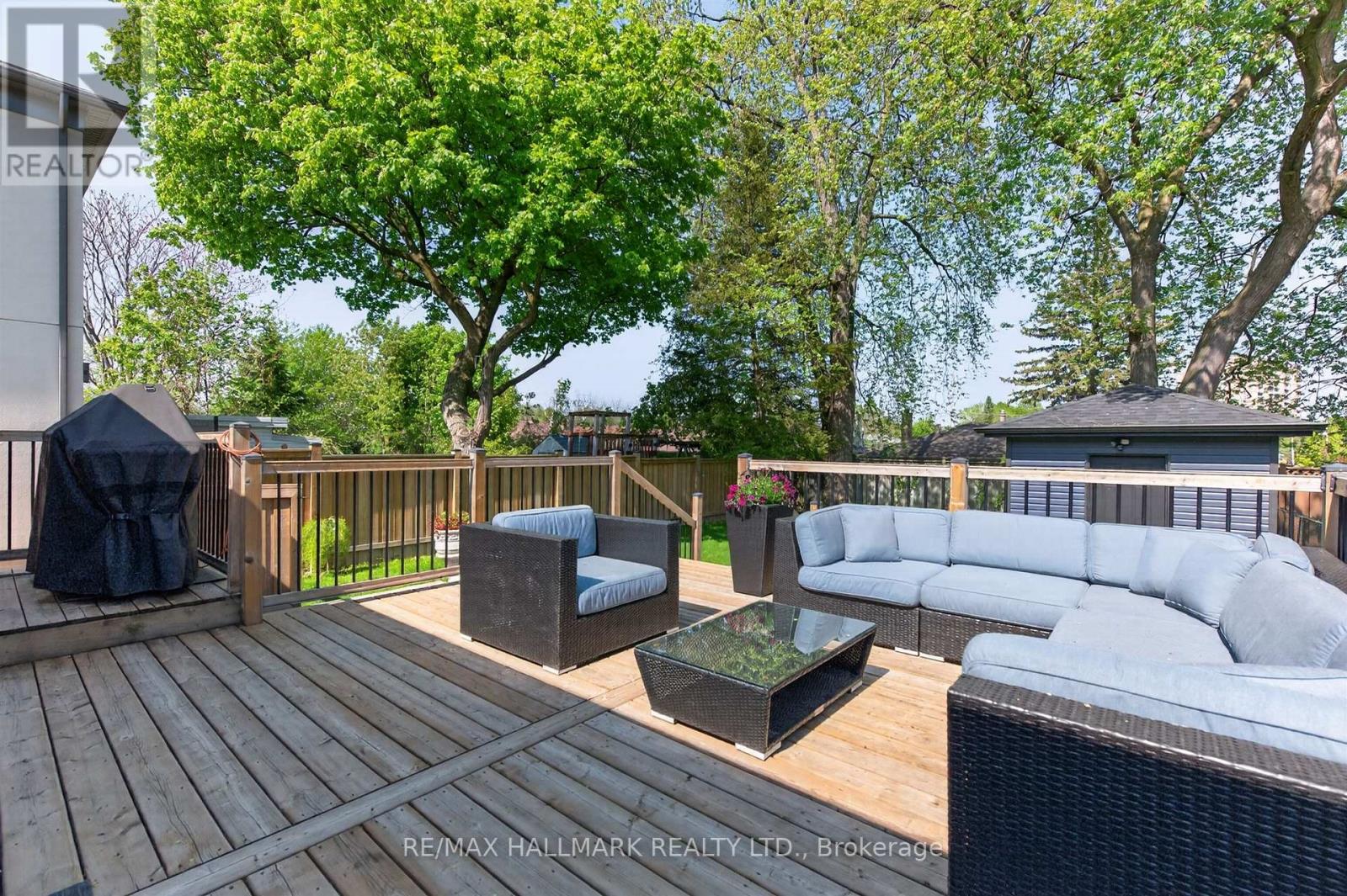 5 Elmont Drive, Toronto, Ontario M4B 2L9 - Photo 36 - E13151616