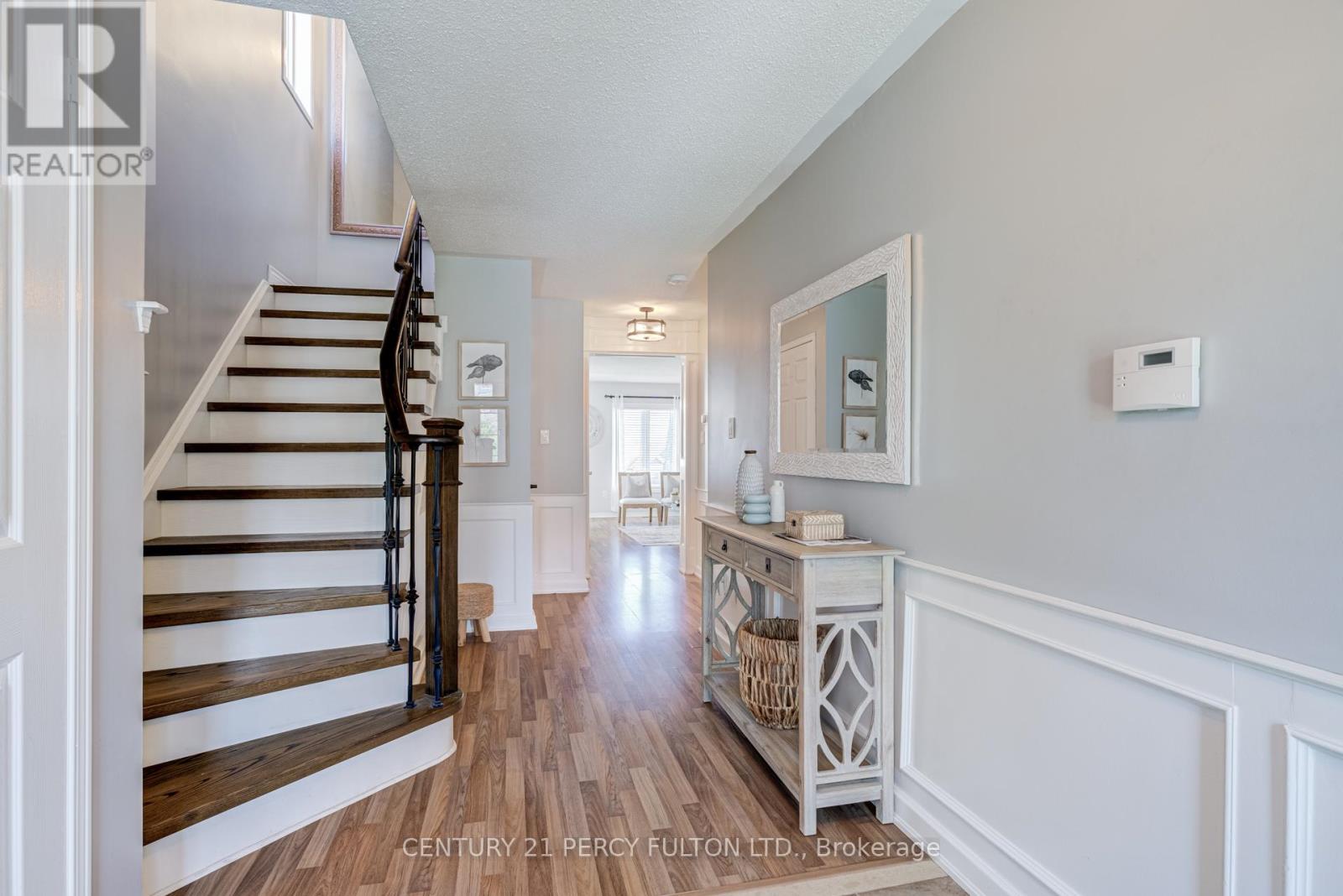 49 Bettina Place, Whitby, Ontario  L1R 0E9 - Photo 5 - E13151712