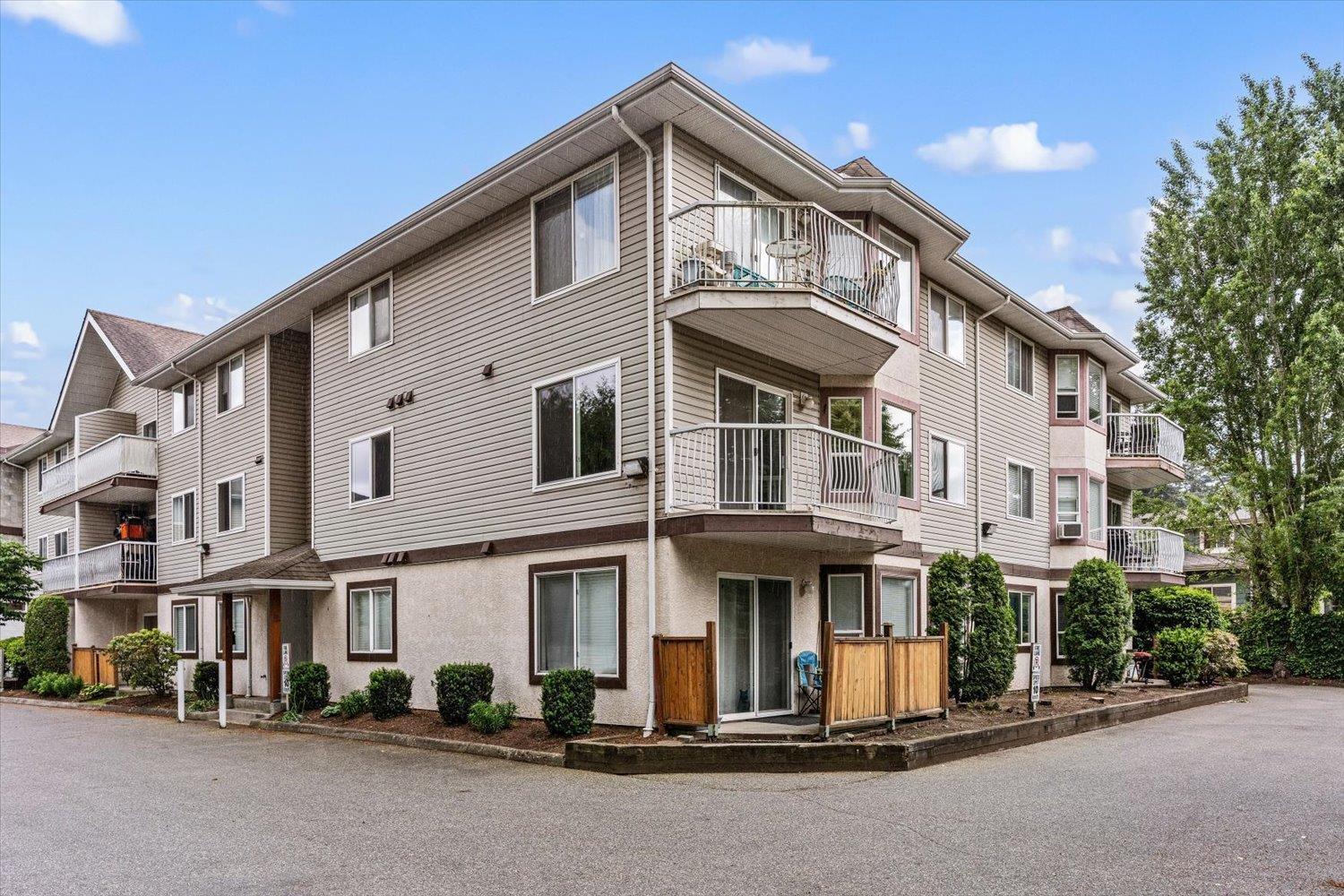 210 45222 WATSON ROAD|Garrison Crossing, Chilliwack, British Columbia
