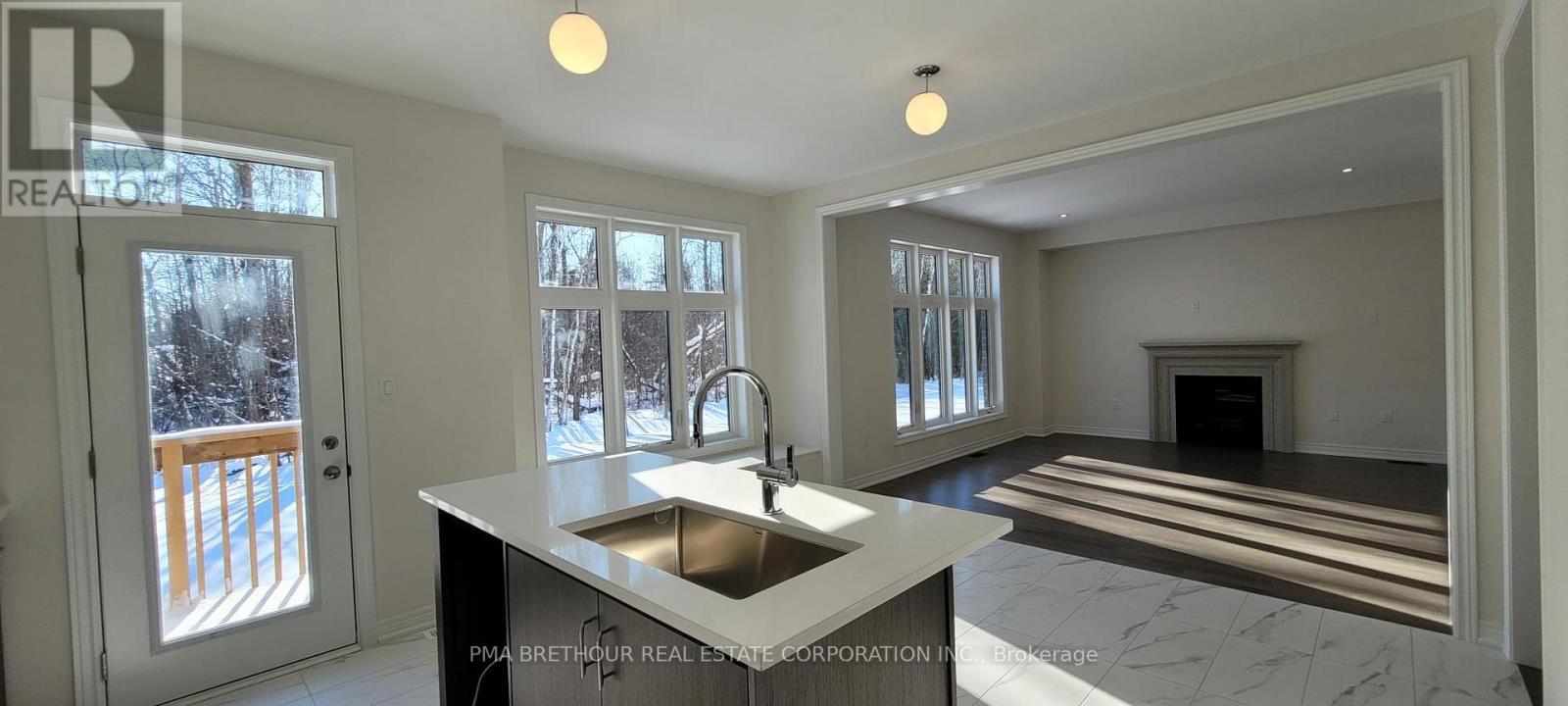 149 Dovedale Drive, Georgina, Ontario  L4P 0S6 - Photo 6 - N13151566