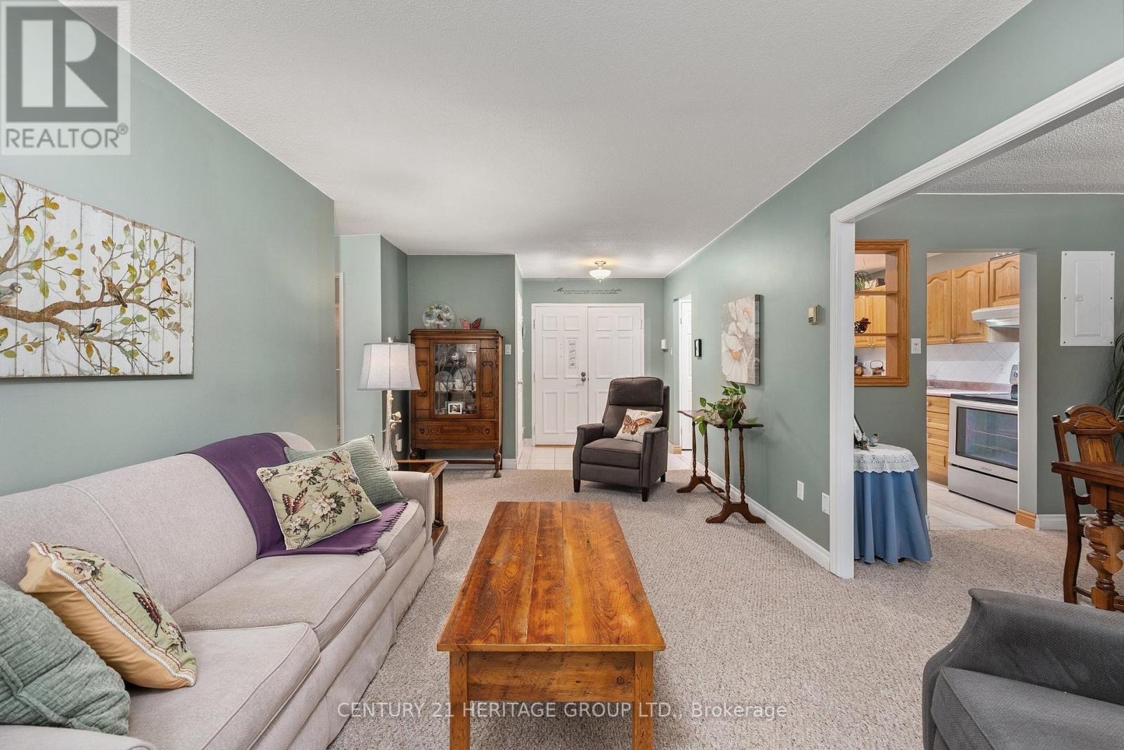 3 - 200 Holland Court, Bradford West Gwillimbury, Ontario  L3Z 1R9 - Photo 1 - N13151598