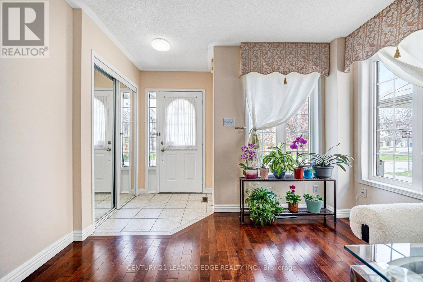 15 Vineland Street, Markham, Ontario  L3R 5S4 - Photo 6 - N13151804