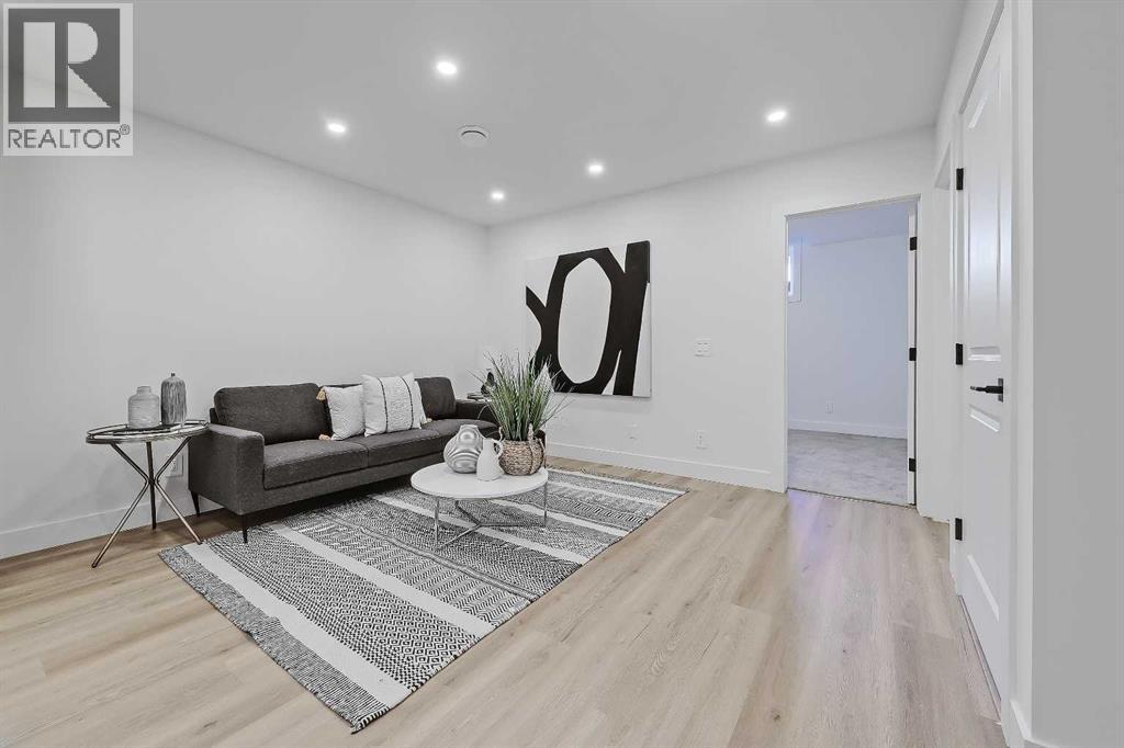 520 22 Avenue NW, Calgary, Alberta  T2M 1N6 - Photo 33 - A2306876