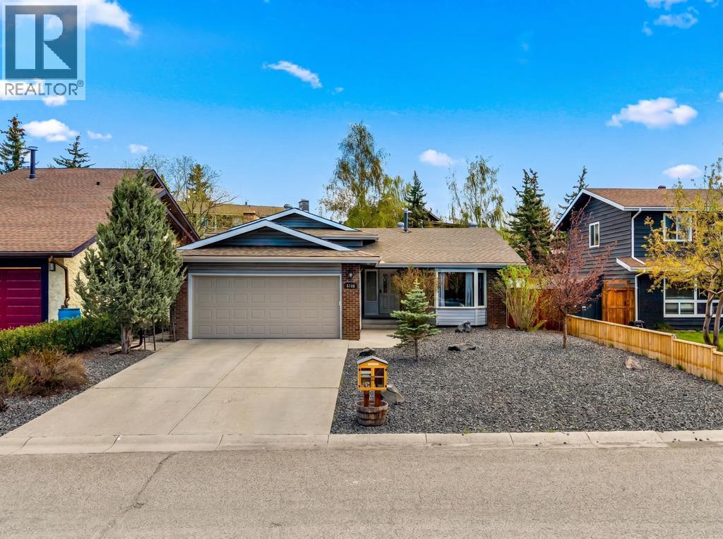 6108 Dalcastle Link NW, Calgary, Alberta