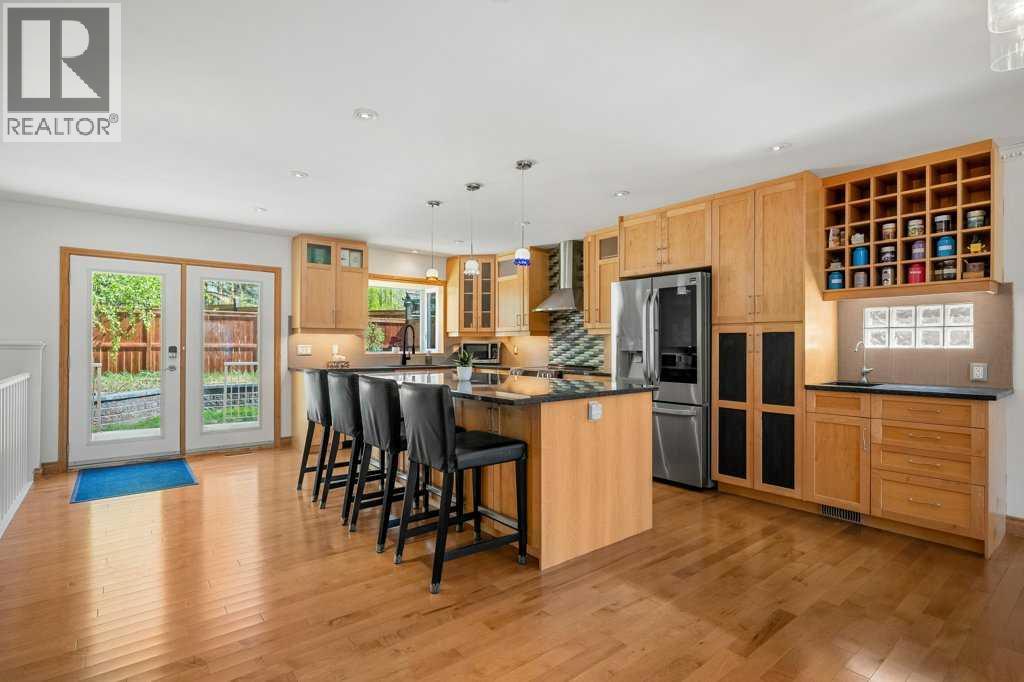 6108 Dalcastle Link NW, Calgary, Alberta  T3A 2P5 - Photo 5 - A2307886