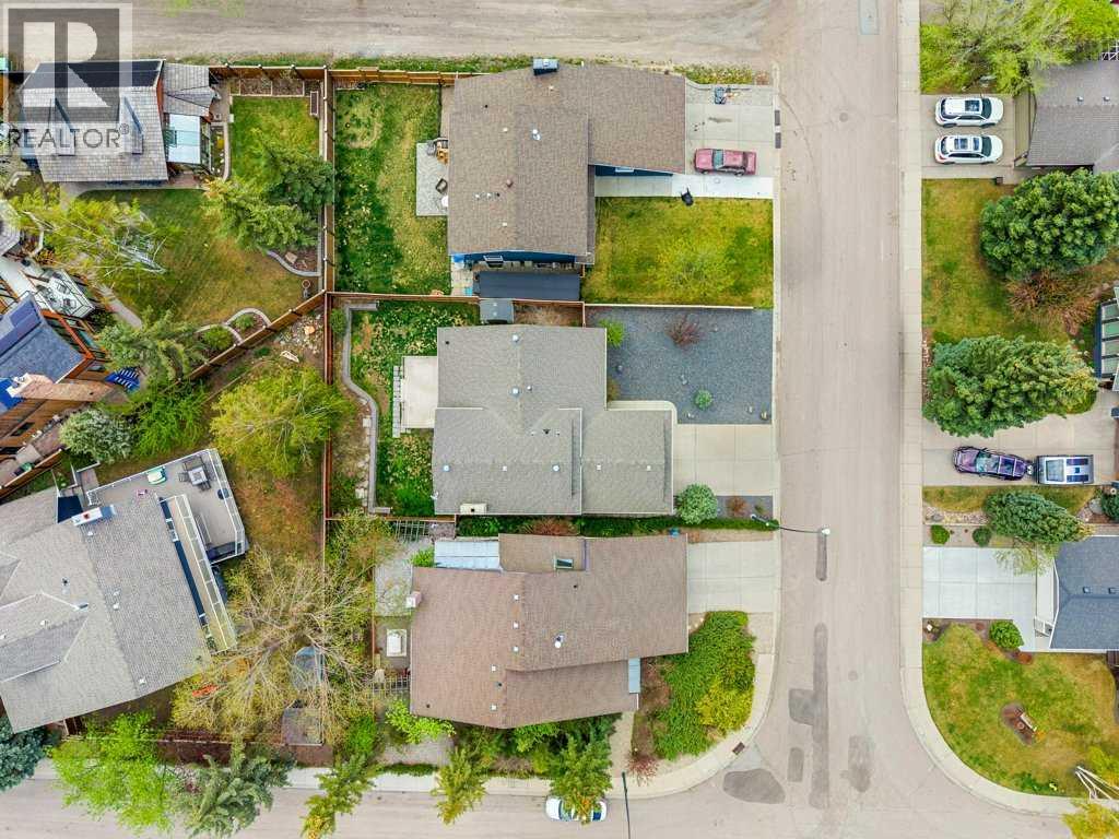 6108 Dalcastle Link NW, Calgary, Alberta  T3A 2P5 - Photo 37 - A2307886
