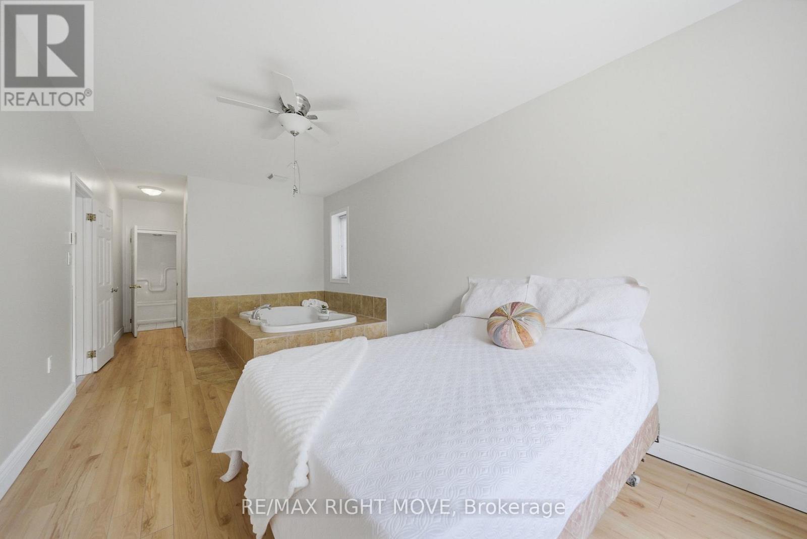 1174 15 Line N, Oro-Medonte, Ontario  L3V 8C6 - Photo 14 - S13151618
