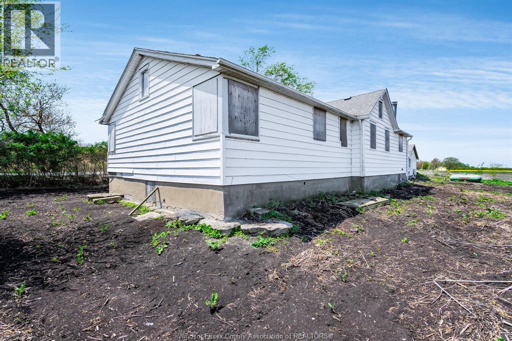 1833 Mersea Road East, Leamington, Ontario  N8H 3V4 - Photo 7 - 26011669