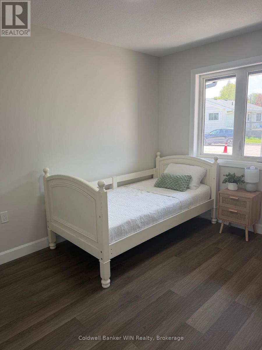 204 Elgin Street, Minto, Ontario  N0G 2P0 - Photo 5 - X13061794