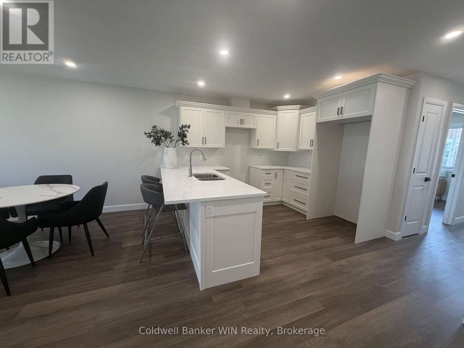204 Elgin Street, Minto, Ontario  N0G 2P0 - Photo 3 - X13061794