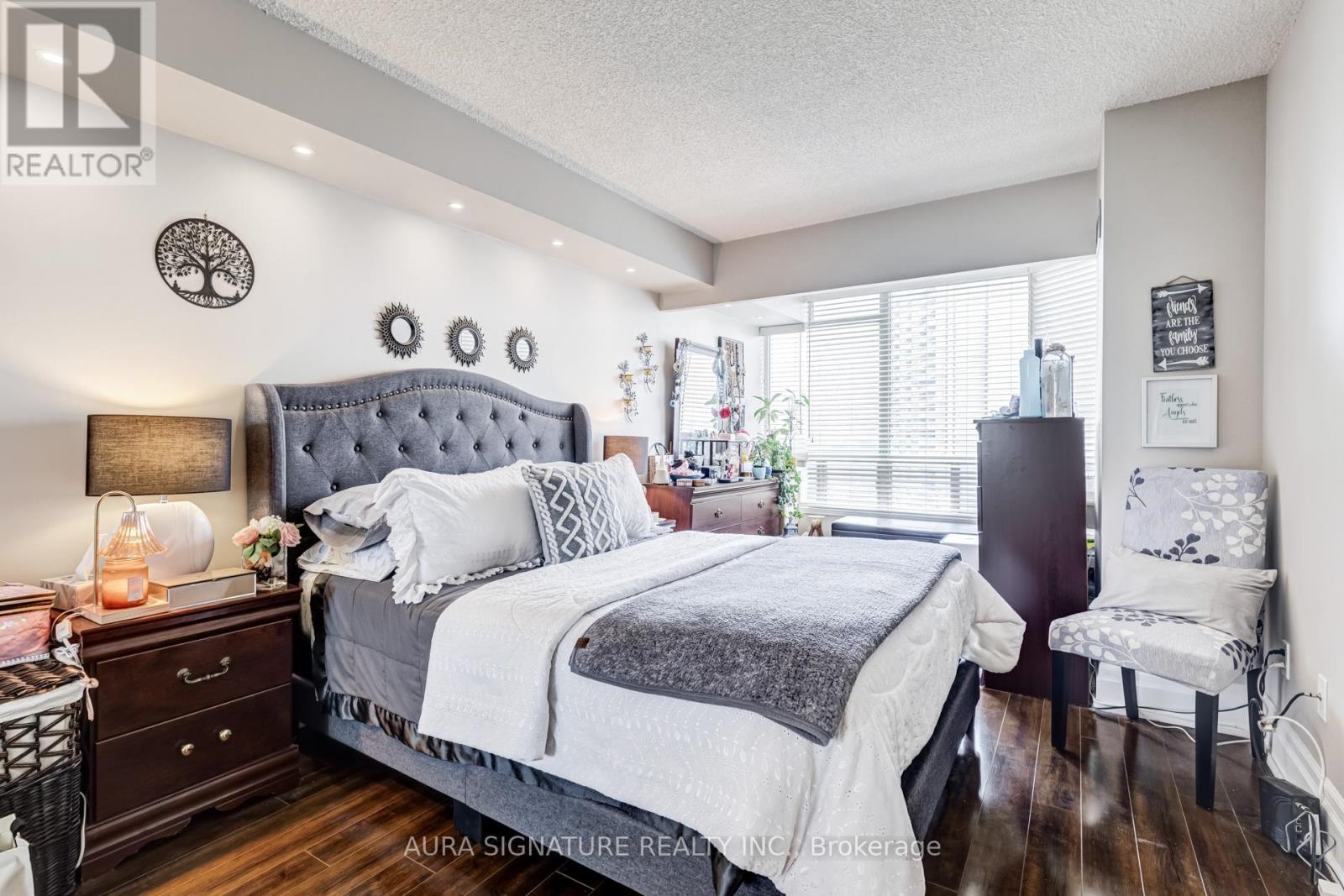 1010 - 3 Hickory Tree Drive, Toronto, Ontario  M9N 3W5 - Photo 25 - W13150788