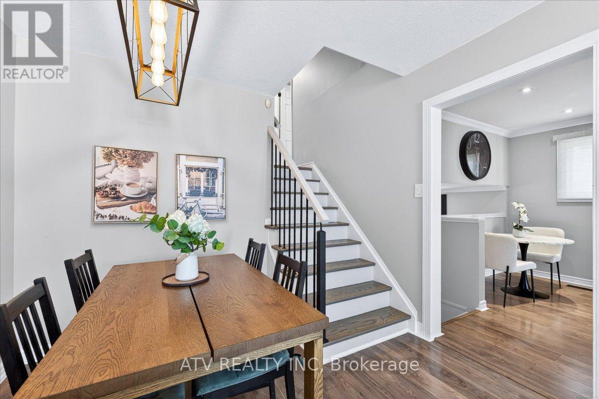 2504 Glamworth Crescent, Mississauga, Ontario  L5K 1G3 - Photo 15 - W13151572