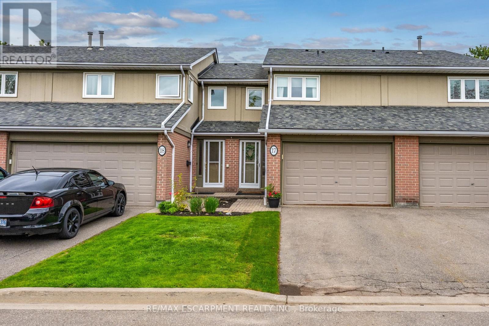 17 - 3079 Fifth Line W, Mississauga, Ontario  L5L 3T1 - Photo 2 - W13151586