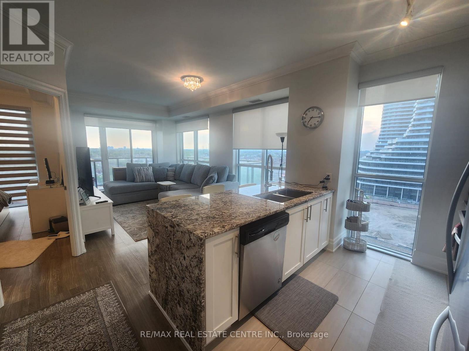 902 - 4085 Parkside Village Drive, Mississauga, Ontario  L5B 0K9 - Photo 11 - W13151602