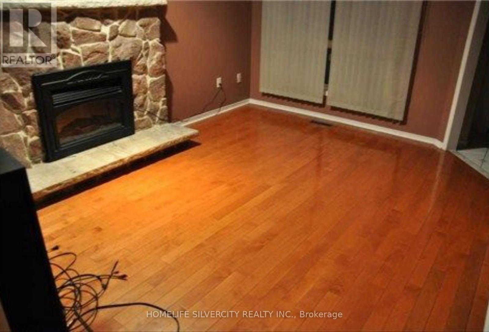 1169 White Clover Way, Mississauga, Ontario  L5V 1K9 - Photo 2 - W13151620