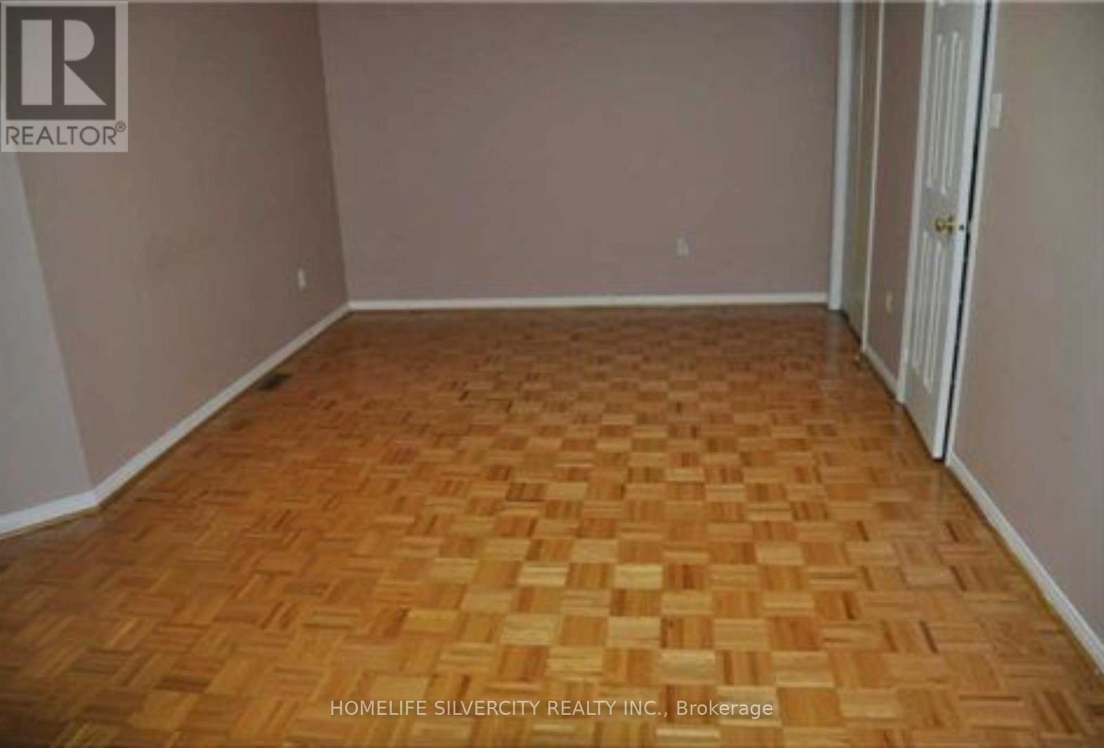 1169 White Clover Way, Mississauga, Ontario  L5V 1K9 - Photo 4 - W13151620