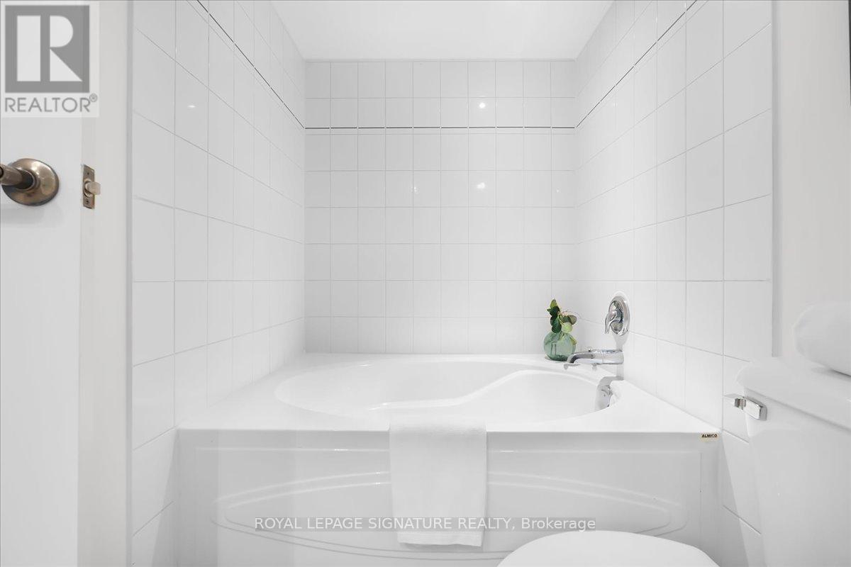 1006 - 5 Rowntree Road, Toronto, Ontario  M9V 5G9 - Photo 19 - W13151626