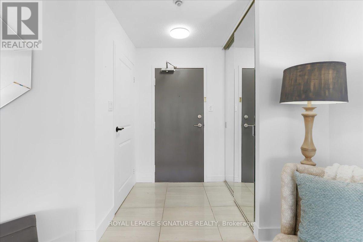 1006 - 5 Rowntree Road, Toronto, Ontario  M9V 5G9 - Photo 4 - W13151626