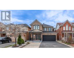 8 BAYRIDGE DRIVE, Brampton, Ontario