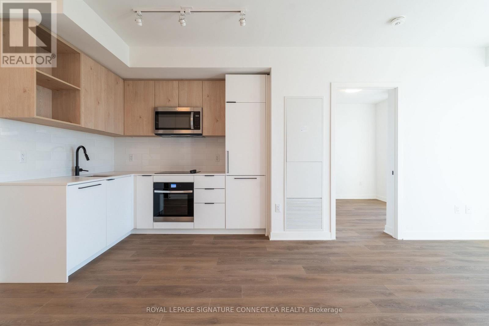 1018 - 1185 Dupont Street, Toronto, Ontario  M6H 0E5 - Photo 5 - W13151642