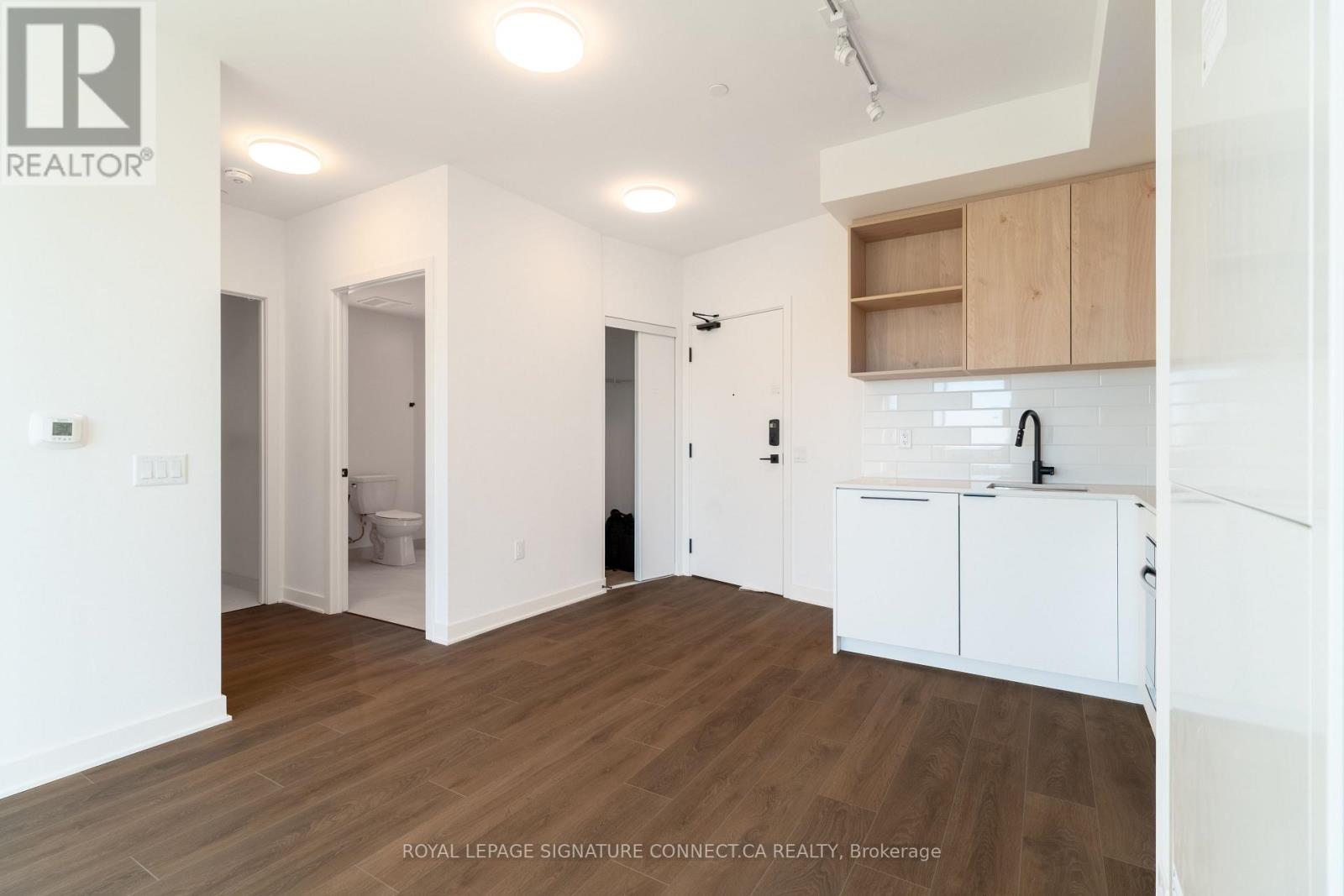1018 - 1185 Dupont Street, Toronto, Ontario  M6H 0E5 - Photo 8 - W13151642