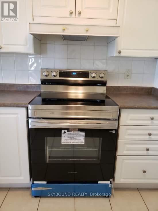 415 - 3880 Duke Of York Boulevard, Mississauga, Ontario  L5B 4M7 - Photo 6 - W13151674