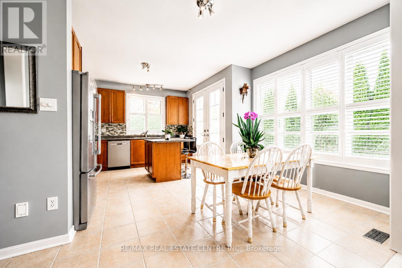 3672 Swanson Drive, Mississauga, Ontario  L5N 8J6 - Photo 11 - W13151680