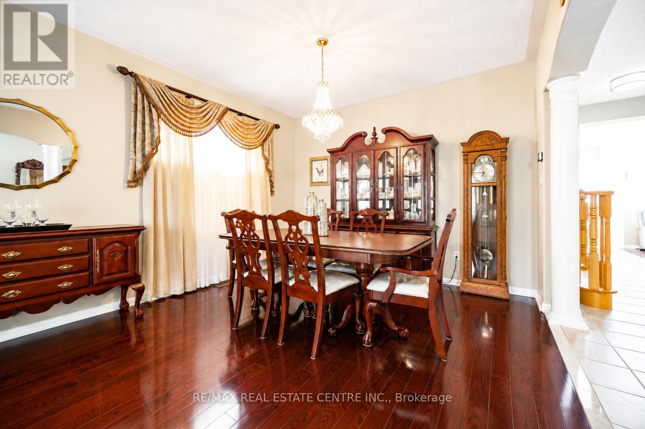 3672 Swanson Drive, Mississauga, Ontario  L5N 8J6 - Photo 6 - W13151680