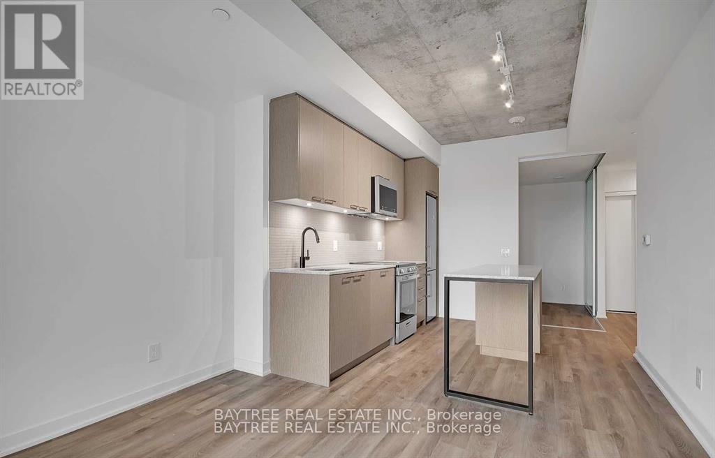 216 - 1808 St Clair Avenue W, Toronto, Ontario  M6N 0C1 - Photo 3 - W13151684