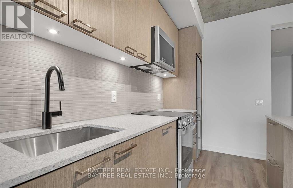 216 - 1808 St Clair Avenue W, Toronto, Ontario  M6N 0C1 - Photo 5 - W13151684