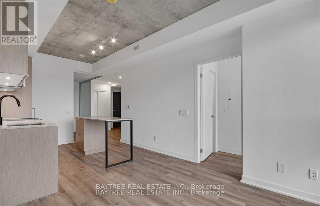 216 - 1808 St Clair Avenue W, Toronto, Ontario  M6N 0C1 - Photo 8 - W13151684