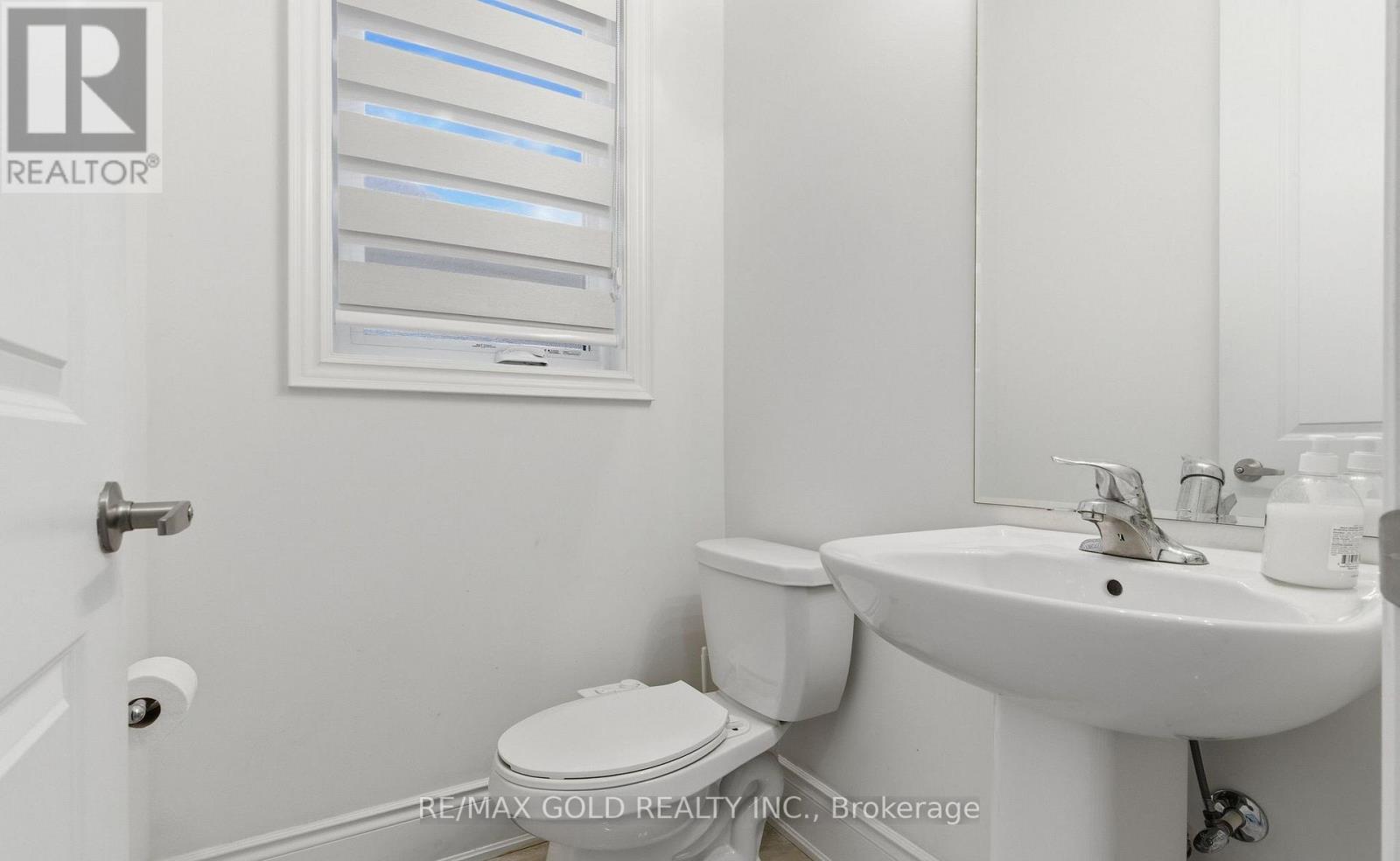 32 Dotchson Avenue, Caledon, Ontario  L7C 4G6 - Photo 8 - W13151700