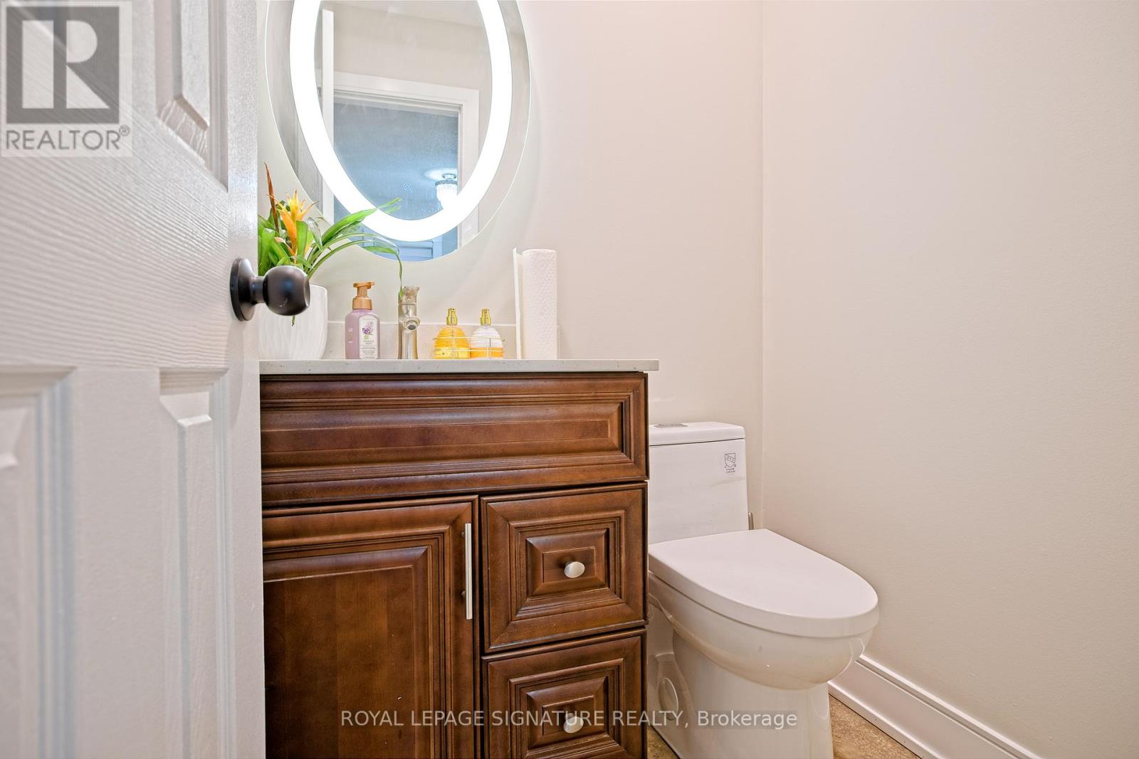 1066 Foxglove Place, Mississauga, Ontario  L5V 2N5 - Photo 16 - W13151776