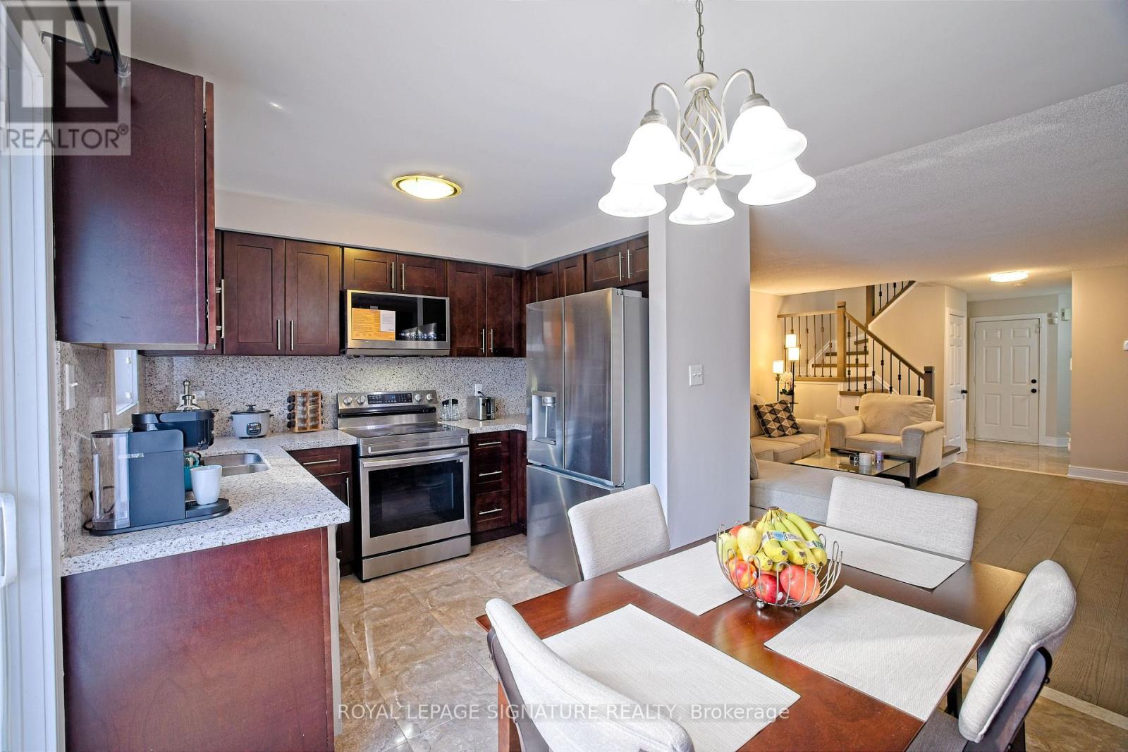 1066 Foxglove Place, Mississauga, Ontario  L5V 2N5 - Photo 24 - W13151776
