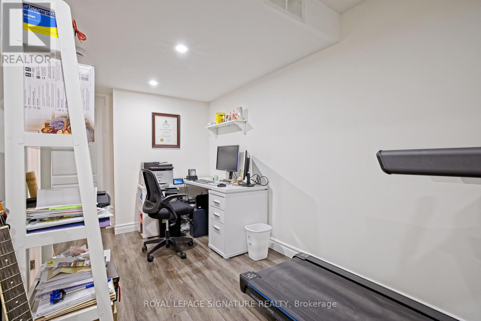 1066 Foxglove Place, Mississauga, Ontario  L5V 2N5 - Photo 46 - W13151776