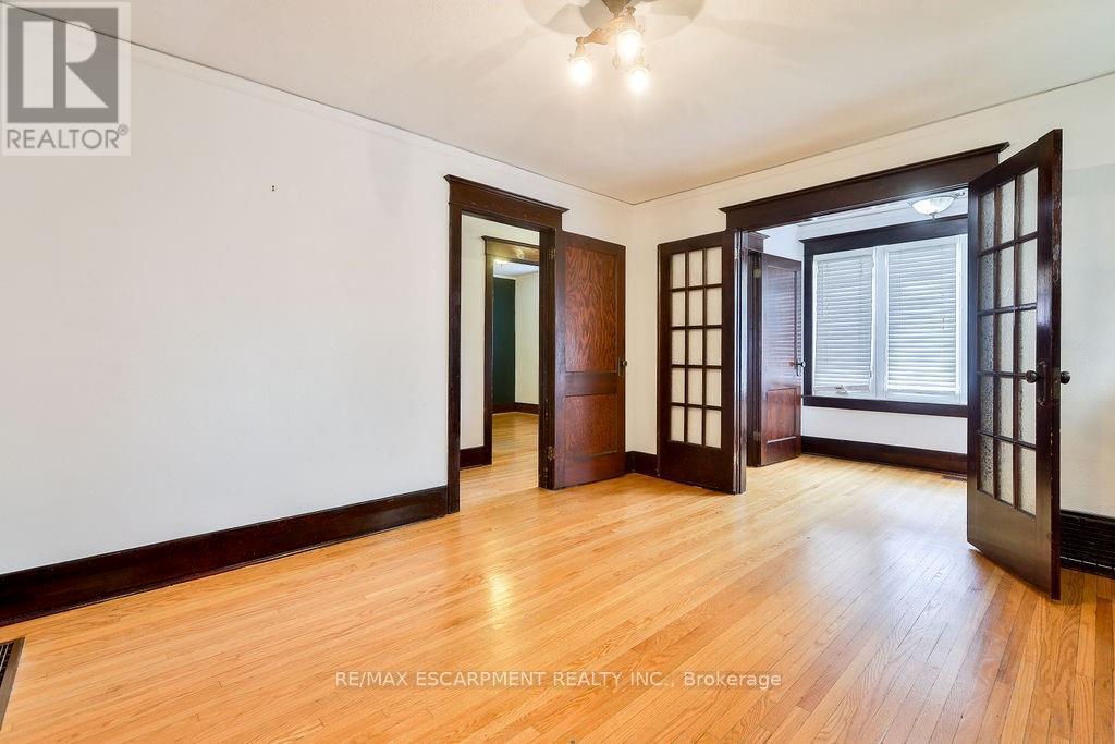 311 Queen Street S, Mississauga, Ontario  L5M 1L9 - Photo 14 - W13151818