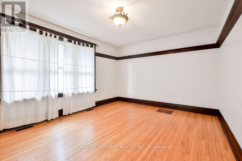 311 Queen Street S, Mississauga, Ontario  L5M 1L9 - Photo 26 - W13151818