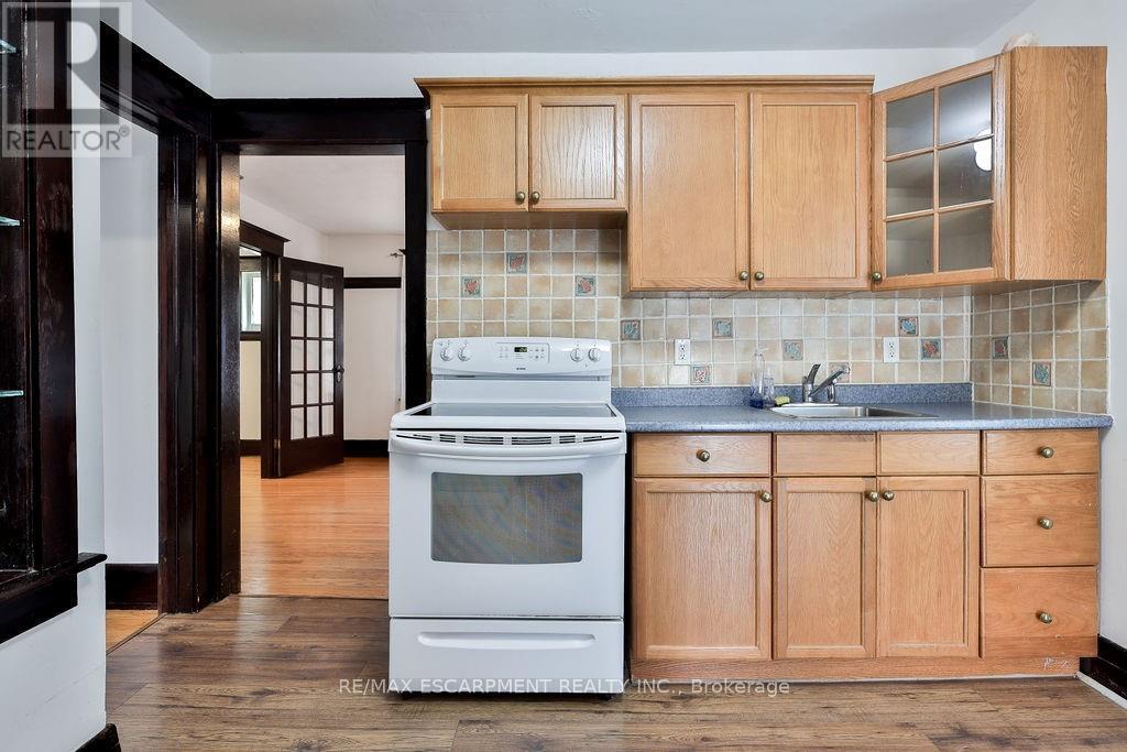 311 Queen Street S, Mississauga, Ontario  L5M 1L9 - Photo 35 - W13151818