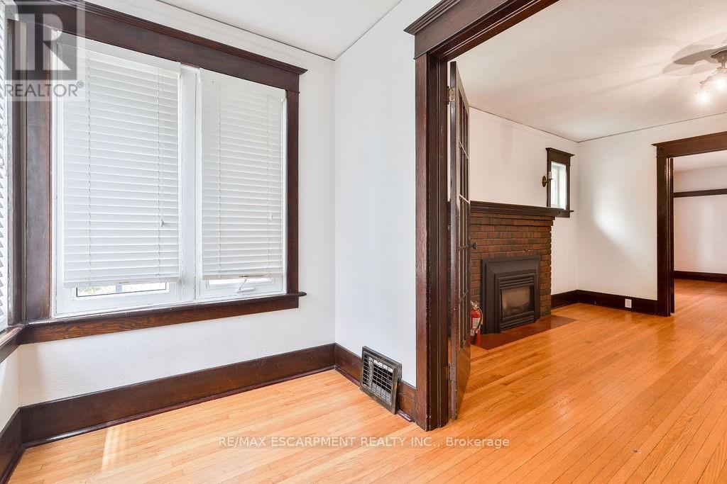311 Queen Street S, Mississauga, Ontario  L5M 1L9 - Photo 9 - W13151818