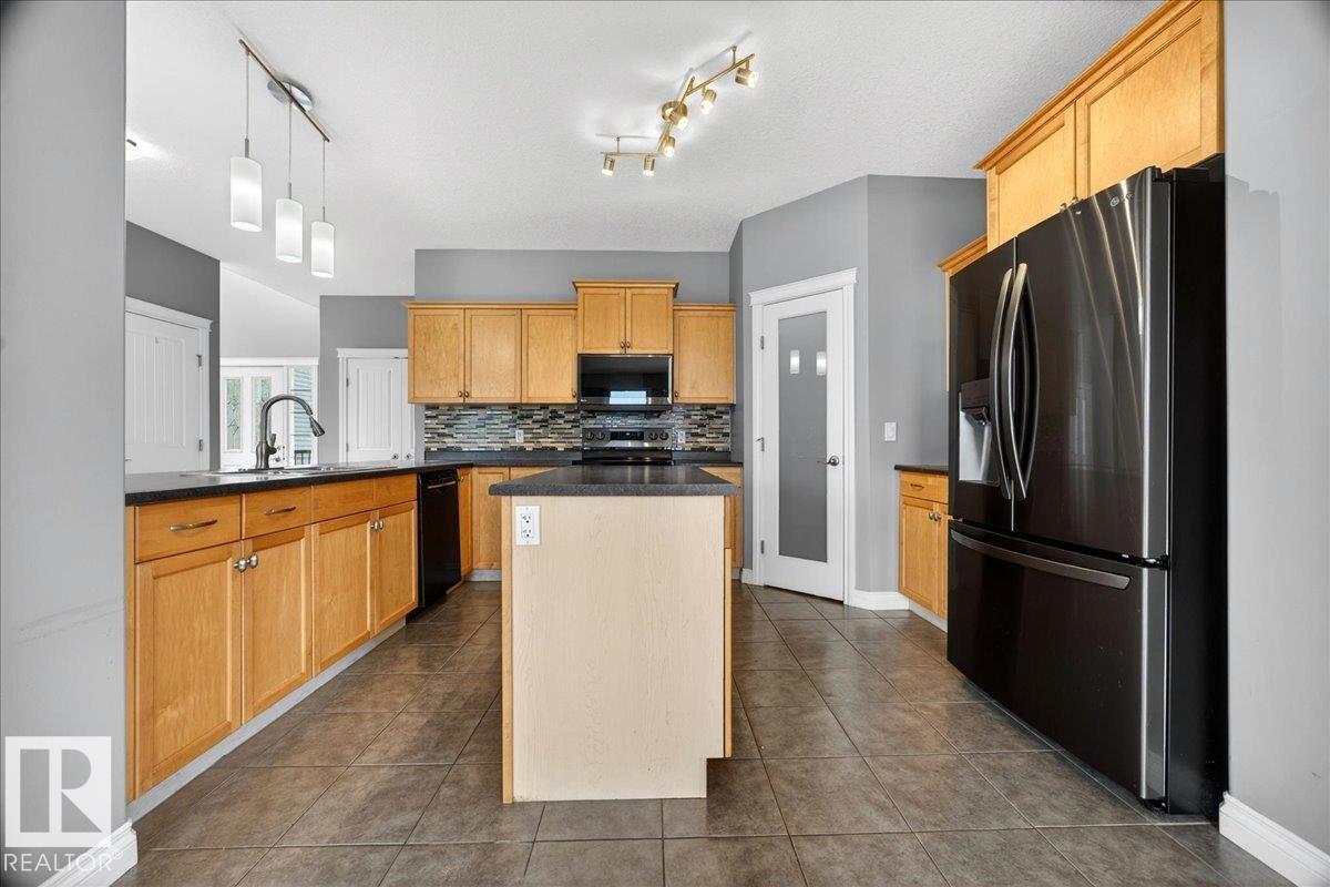 40 Willowdale Pl, Stony Plain, Alberta  T7Z 0A4 - Photo 8 - E4488839