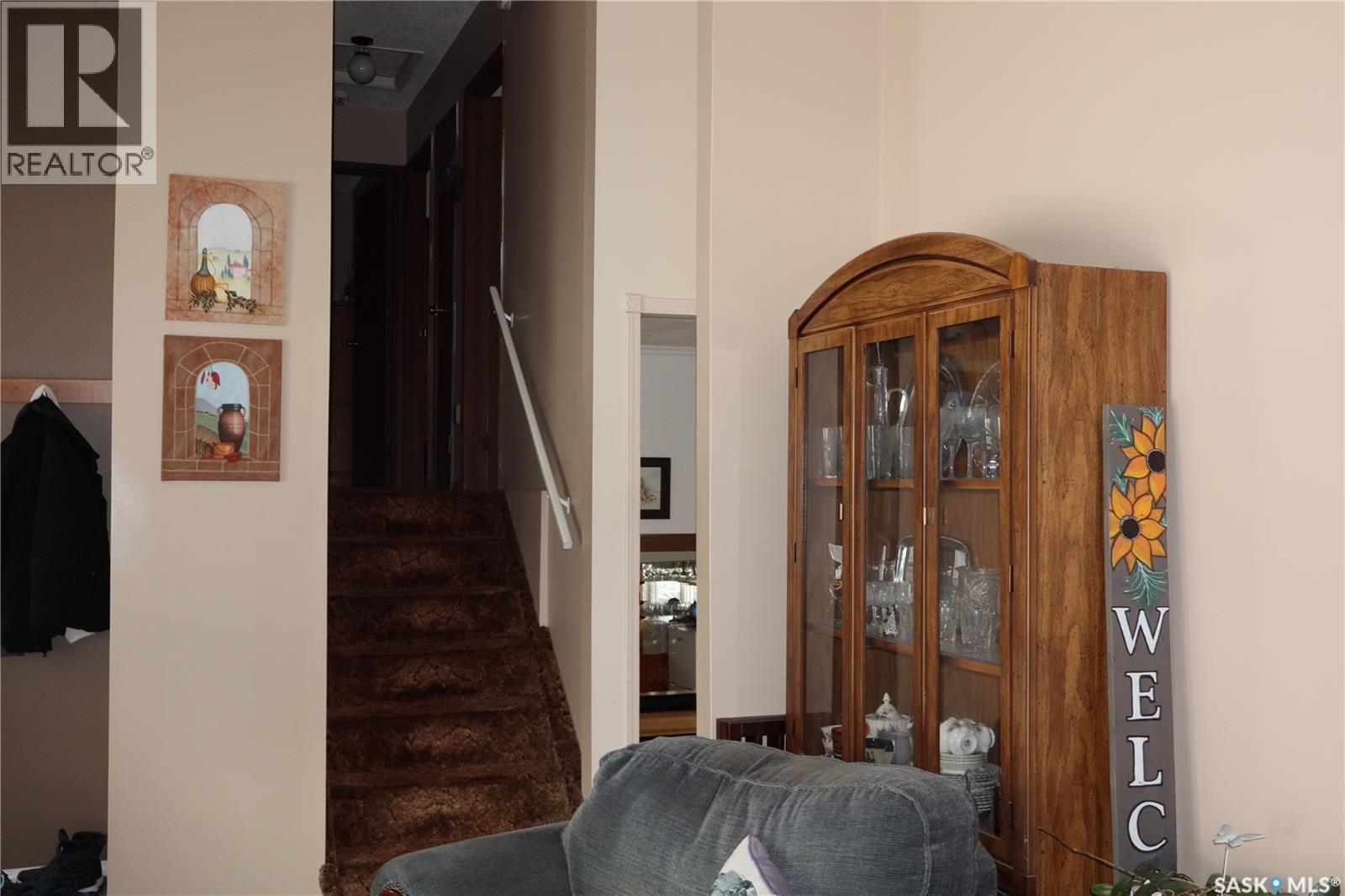 604 5th Avenue W, Assiniboia, Saskatchewan  S0H 0B0 - Photo 6 - SK027503
