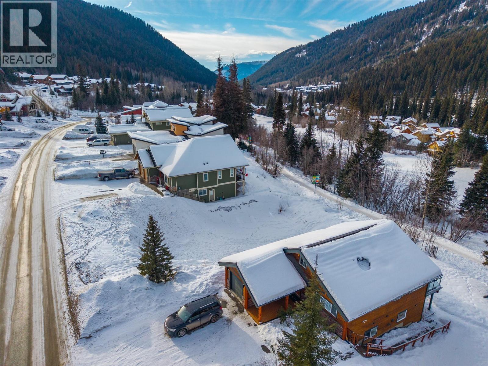 2444 Fairways Drive, Sun Peaks, British Columbia V0E 5N0 - Photo 10 - 10383016
