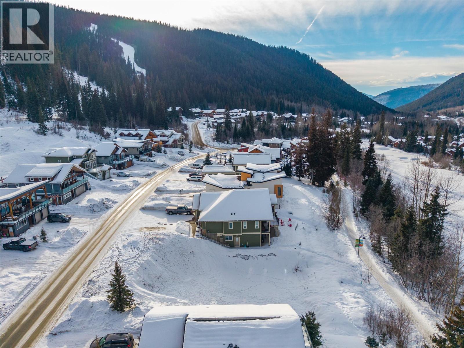 2444 Fairways Drive, Sun Peaks, British Columbia V0E 5N0 - Photo 12 - 10383016