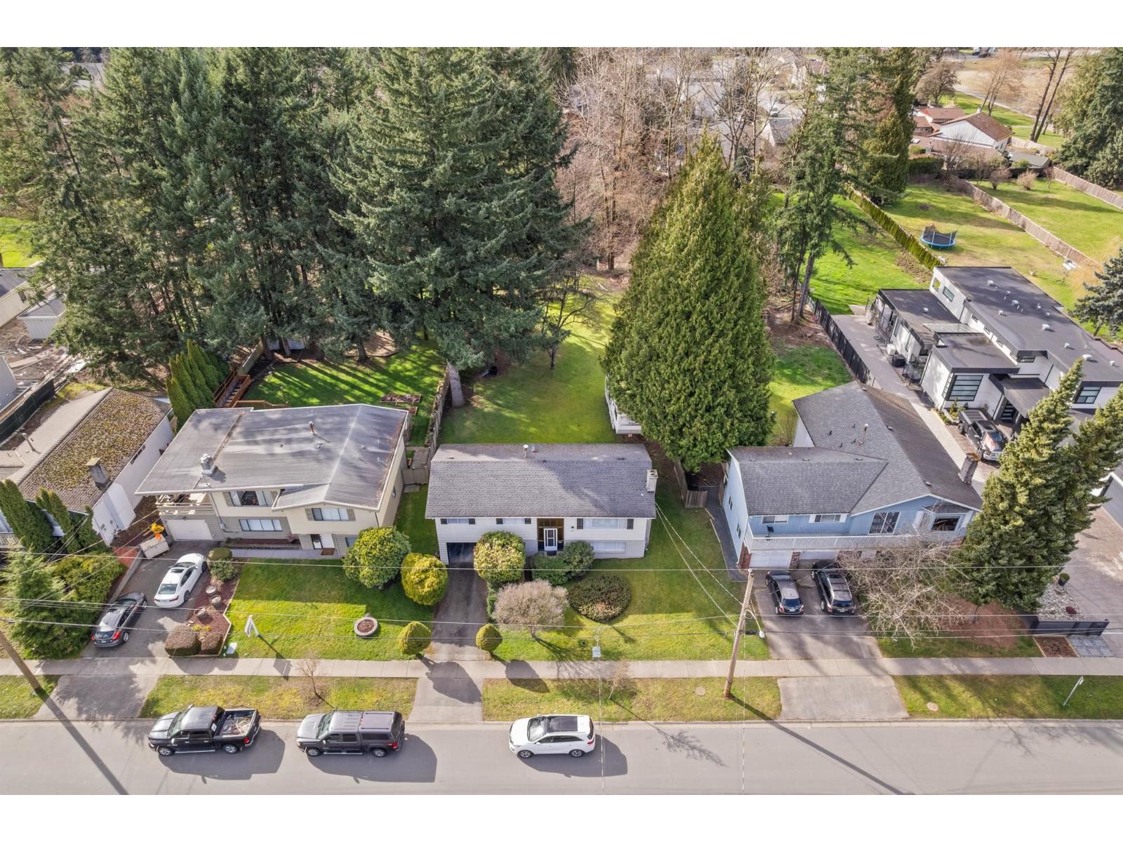 7451 113 Street, Delta, British Columbia  V4C 5B2 - Photo 3 - R3125820