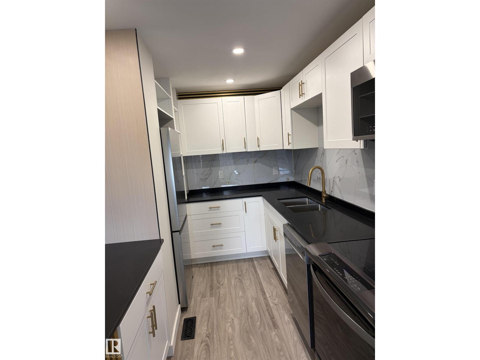 13833 24 St W Nw, Edmonton, Alberta  T5Y 1B6 - Photo 6 - E4488841