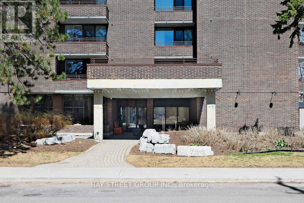 1602 - 71 SOMERSET STREET W, Ottawa, Ontario
