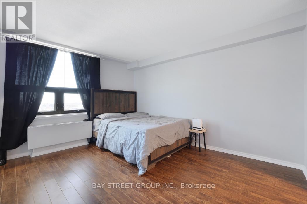 1602 - 71 Somerset Street W, Ottawa, Ontario  K2P 2G2 - Photo 11 - X13151746