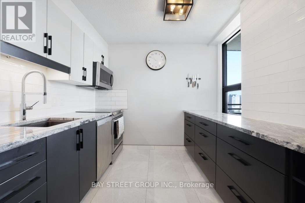 1602 - 71 Somerset Street W, Ottawa, Ontario  K2P 2G2 - Photo 23 - X13151746