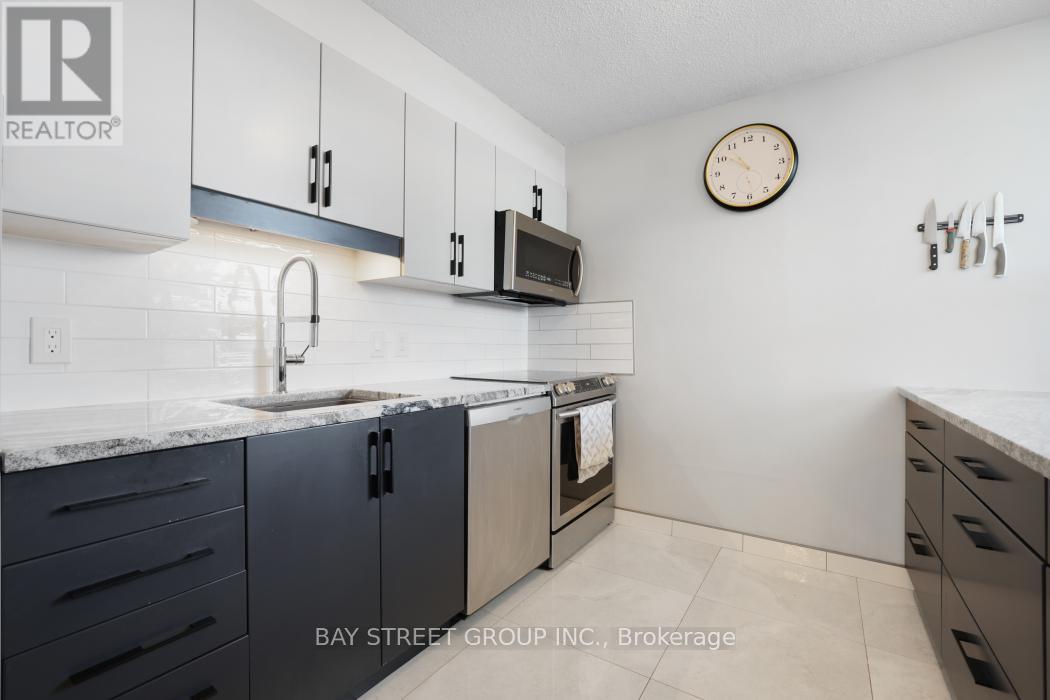 1602 - 71 Somerset Street W, Ottawa, Ontario  K2P 2G2 - Photo 24 - X13151746