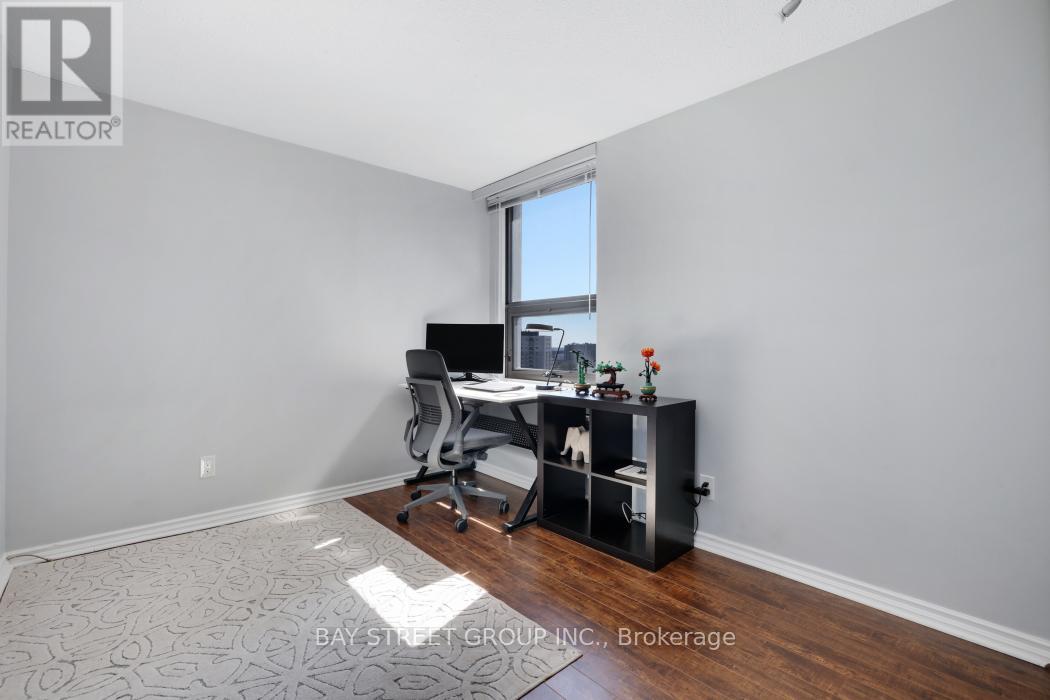1602 - 71 Somerset Street W, Ottawa, Ontario  K2P 2G2 - Photo 27 - X13151746
